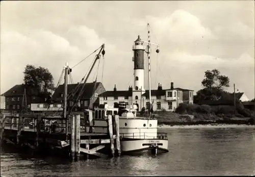 Ak Timmendorf auf der Insel Poel, Hafen, Leuchtturm, Boot