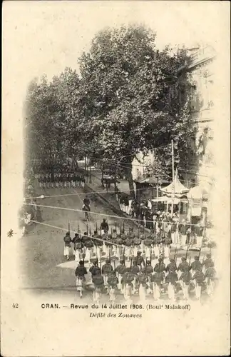 Ak Oran Algerien, Revue  du 14 Juillet 1906, Defile des Zouaves