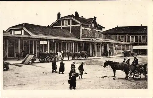 Ak Verdun Lothringen Meuse, La Gare de la Cie de l'est, The East Railway Co Station