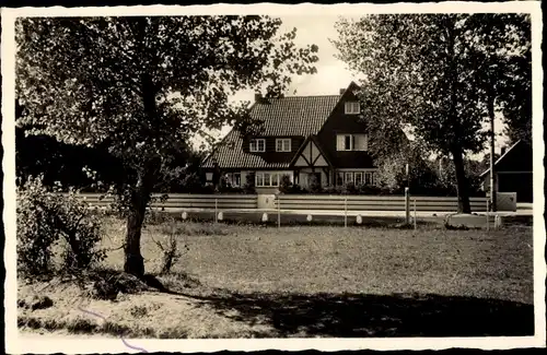 Ak Ostseebad Scharbeutz in Ostholstein, "Das Landhaus", Gesamtansicht