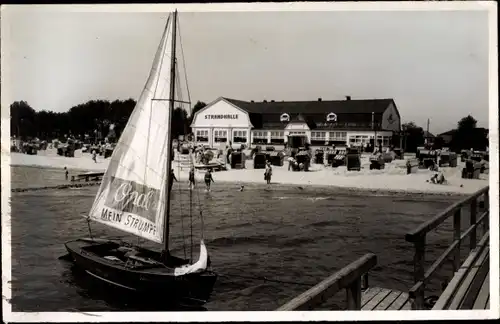 Foto Ostseebad Grömitz, Segelboot, Blick zum Strand, Reklame Opal, Mein Strumpf