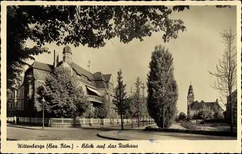 Ak Wittenberge an der Elbe Prignitz, Blick auf das Rathaus