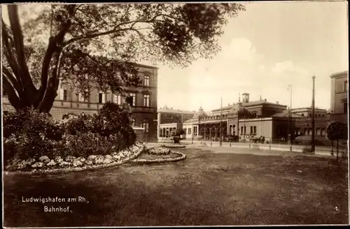 Ak Ludwigshafen am Rhein Rheinland Pfalz, Bahnhof