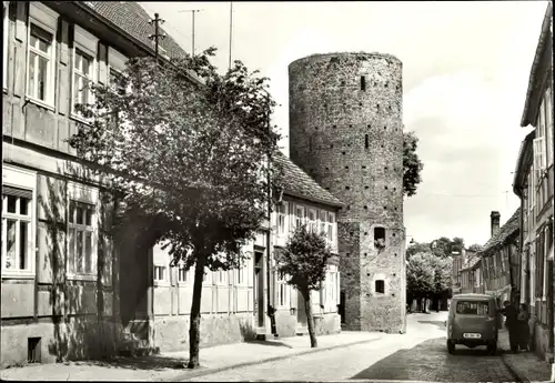 Ak Lenzen an der Elbe Prignitz, Berliner Straße, Stumpfer Turm