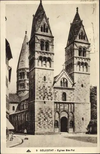 Ak Sélestat Schlettstadt Elsass Bas Rhin, Eglise Ste. Foi, Straßenpartie, Fassade, Tor