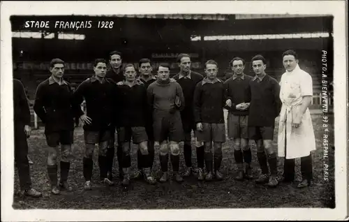 Foto Ak Fußballmannschaft Stade Français Saison 1928, Gruppenbild der Spieler