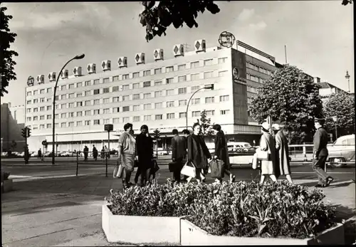 Ak Berlin Mitte, Interhotel "Unter den Linden"