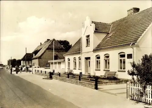 Ak Börgerende Rethwisch in Mecklenburg Vorpommern, Blick in die Seestraße