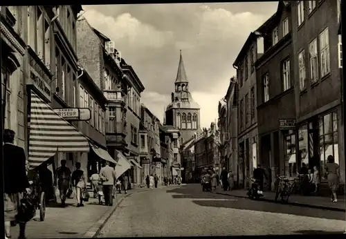 Ak Güstrow in Mecklenburg, Straße der Nationalen Einheit