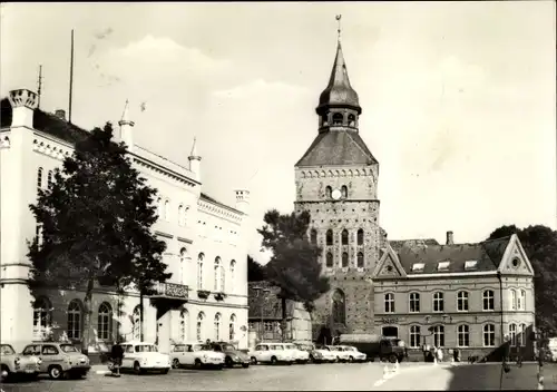 Ak Sternberg in Mecklenburg, Markt mit Kirche