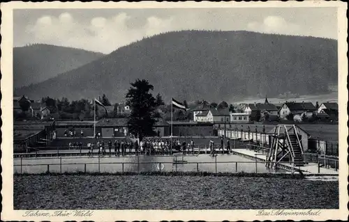 Ak Tabarz Thüringer Wald, Blick auf das Sommerbad,Wald
