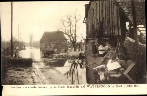 Ak Dreumel Gelderland, Watersnood in 1926, Complex verwoeste huizen op de Oude Maasdijk