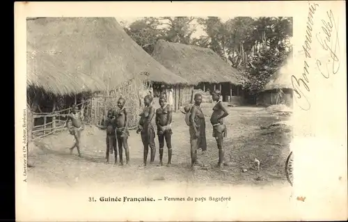 Ak Guinea, Femmes du pays Bagaforé