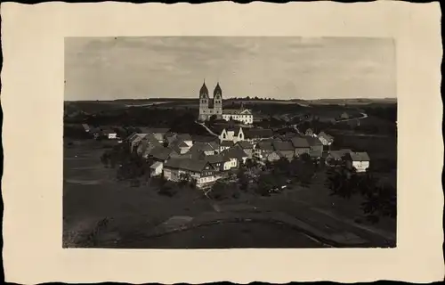 Foto Ak Ravengiersburg im Hunsrück, Blick auf den Ort mit Missionshaus Maria Hilf