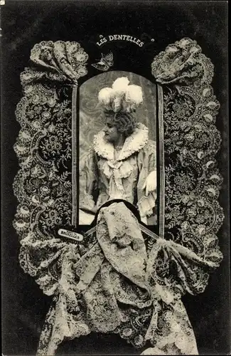 Ak Les Dentelles, Frau in Kleid, Klöppelwerk