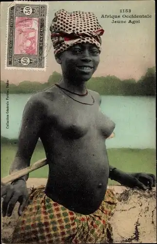 Ak Afrique Occidentale, Jeune Agni, barbusige Frau