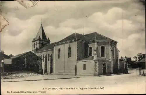 Ak Oradour sur Vayres Haute Vienne, L'Eglise