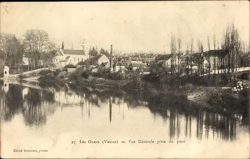 Ak Les Ormes Vienne, Vue Generale prise du pont
