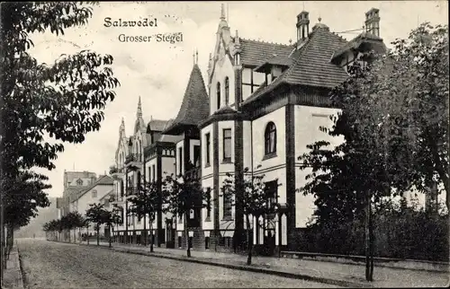 Ak Salzwedel in der Altmark, Großer Stegel, Straßenpartie