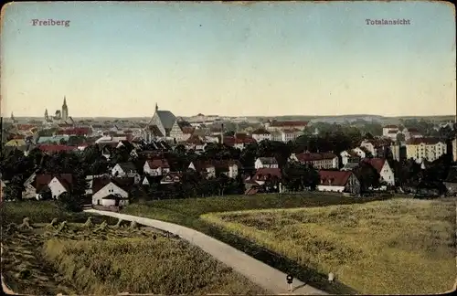 Ak Freiberg im Kreis Mittelsachsen, Blick auf die Stadt, Kirche, Feld