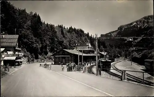 Ak Lausanne Kanton Waadt, Le Grand Pont et les Alpes, Bahnhof und Buffet Brünig Hasliberg