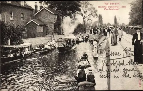 Ak Maidenhead South East England, Up Stream, leaving Boulter's Lock