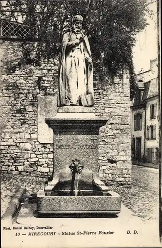 Ak Mirecourt Lothringen Vosges, Statue St. Pierre Fourier