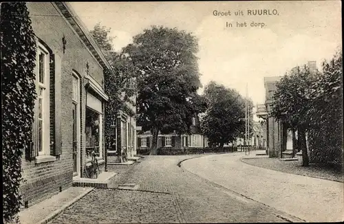 Ak Ruurlo Gelderland, In het dorp, Dorfpartie