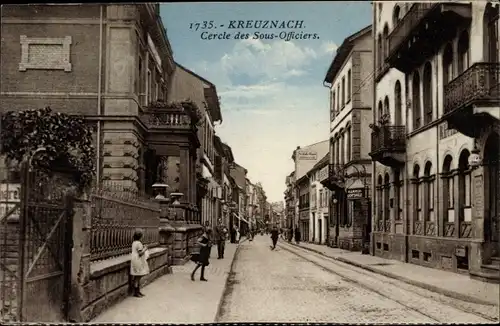 Ak Bad Kreuznach in Rheinland Pfalz, Cercle des Sous Officiers, Straßenpartie