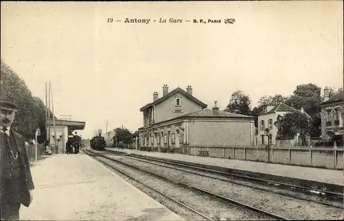 Ak Antony Hauts-de-Seine, La Gare, Bahnhof