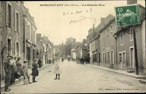 Ak Moncoutant Deux Sèvres, La Grande Rue, Anwohner