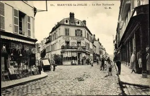Ak Mantes la Jolie Yvelines, La Rue Nationale, Cafe Francais