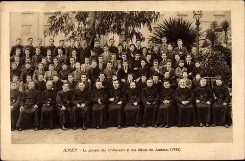 Studentika Ak Kanalinsel Jersey, Le groupe des professeurs et des eleves du Juniorat, 1926