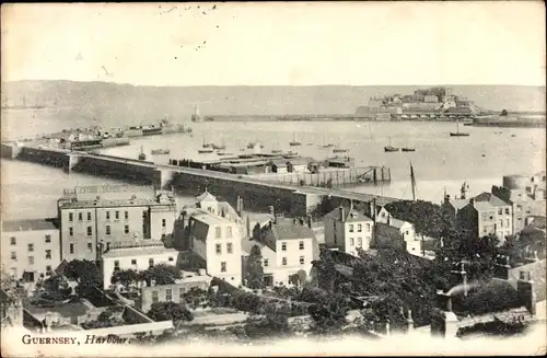 Ak Kanalinsel Guernsey, Harbour