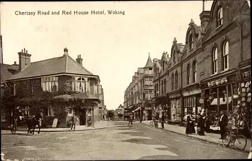 Ak Woking South East England, Chertsey Road and Red House Hotel