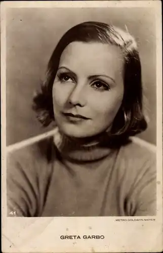 Ak Schauspielerin Greta Garbo, Portrait