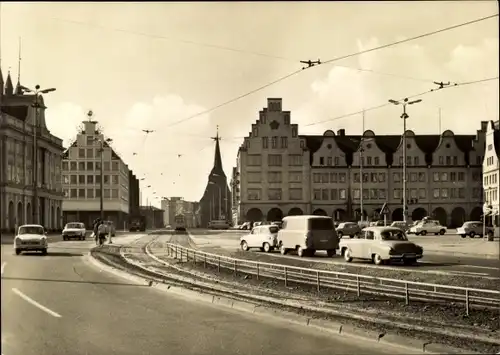 Ak Hansestadt Rostock, Ernst Thälmann Platz, Seemannsheim Haus Sonne, Hauptpostamt