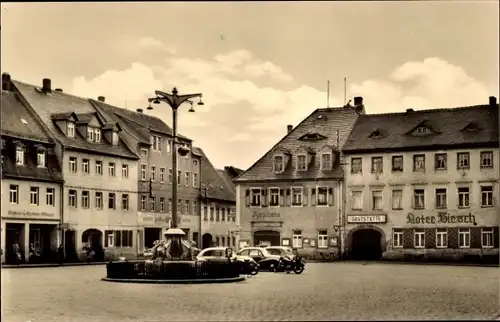 Ak Mügeln in Sachsen, Hotel Hirsch, Apotheke, Marktplatz