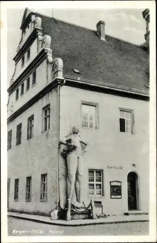 Ak Belgern an der Elbe, Roland, Stadt Sparkasse, Straßenpartie