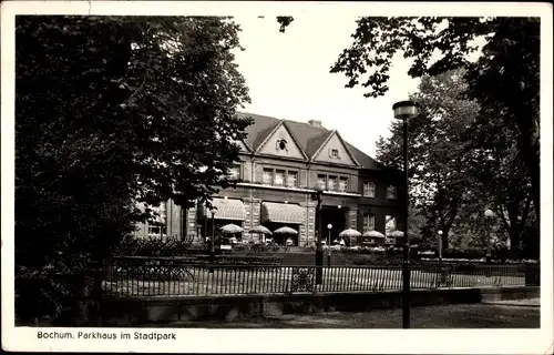 Ak Bochum im Ruhrgebiet, Parkhaus im Stadtpark