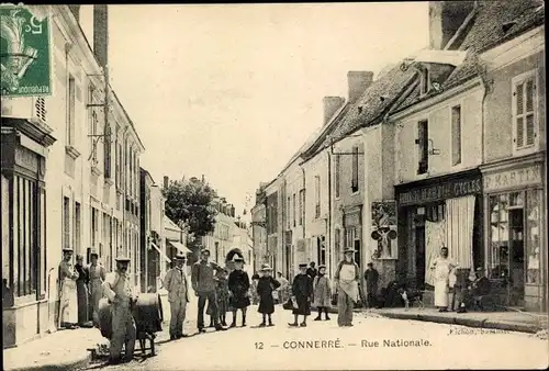 Ak Connerré Sarthe, Rue Nationale, Anwohner