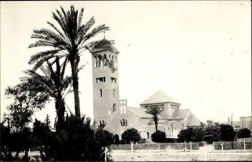 Foto Ak Marrakesch Marokko, Stadtansicht, Turm, Palmen
