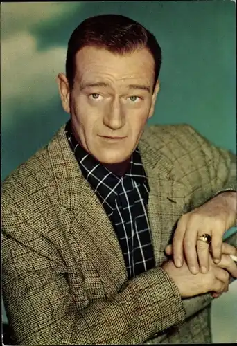 Ak Schauspieler John Wayne, Portrait, Kariertes Hemd