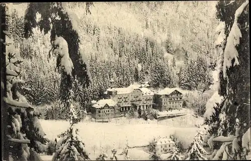 Ak Sankt Blasien im Schwarzwald, Sanatorium im Winter bei Schnee
