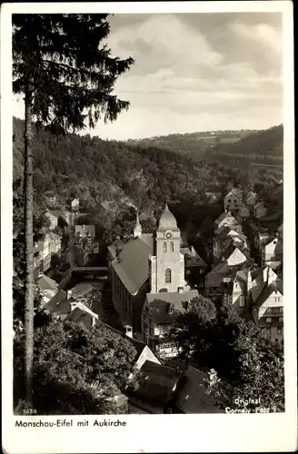 Ak Monschau Montjoie in Nordrhein Westfalen, Blick auf den Ort mit Aukirche