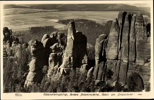 Ak Ostrau Bad Schandau in Sachsen, Vordere Schrammsteine, Elbsandsteingebirge, Felsen