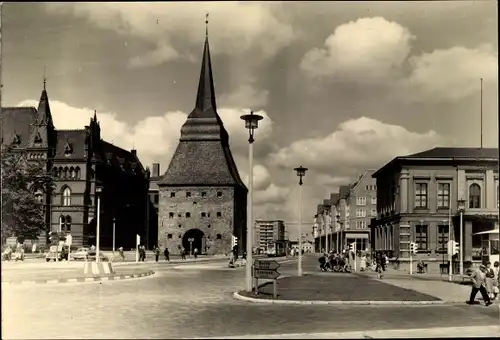 Ak Hansestadt Rostock, am Steintor