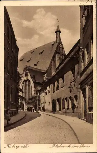 Ak Freiberg im Kreis Mittelsachsen, Blick nach dem Dom, Straßenpartie