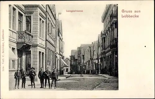 Ak Lübbecke in Westfalen, Blick auf die Langestraße mit Menschen