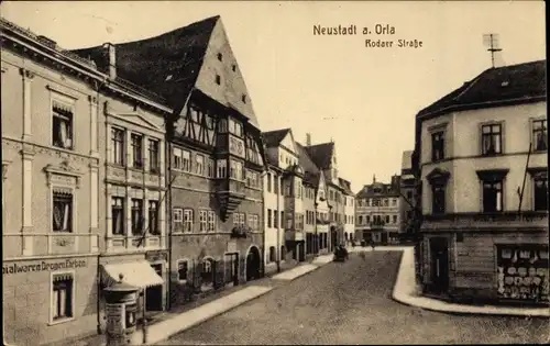 Ak Neustadt an der Orla Thüringen, Rodaer Straße, Geschäfte